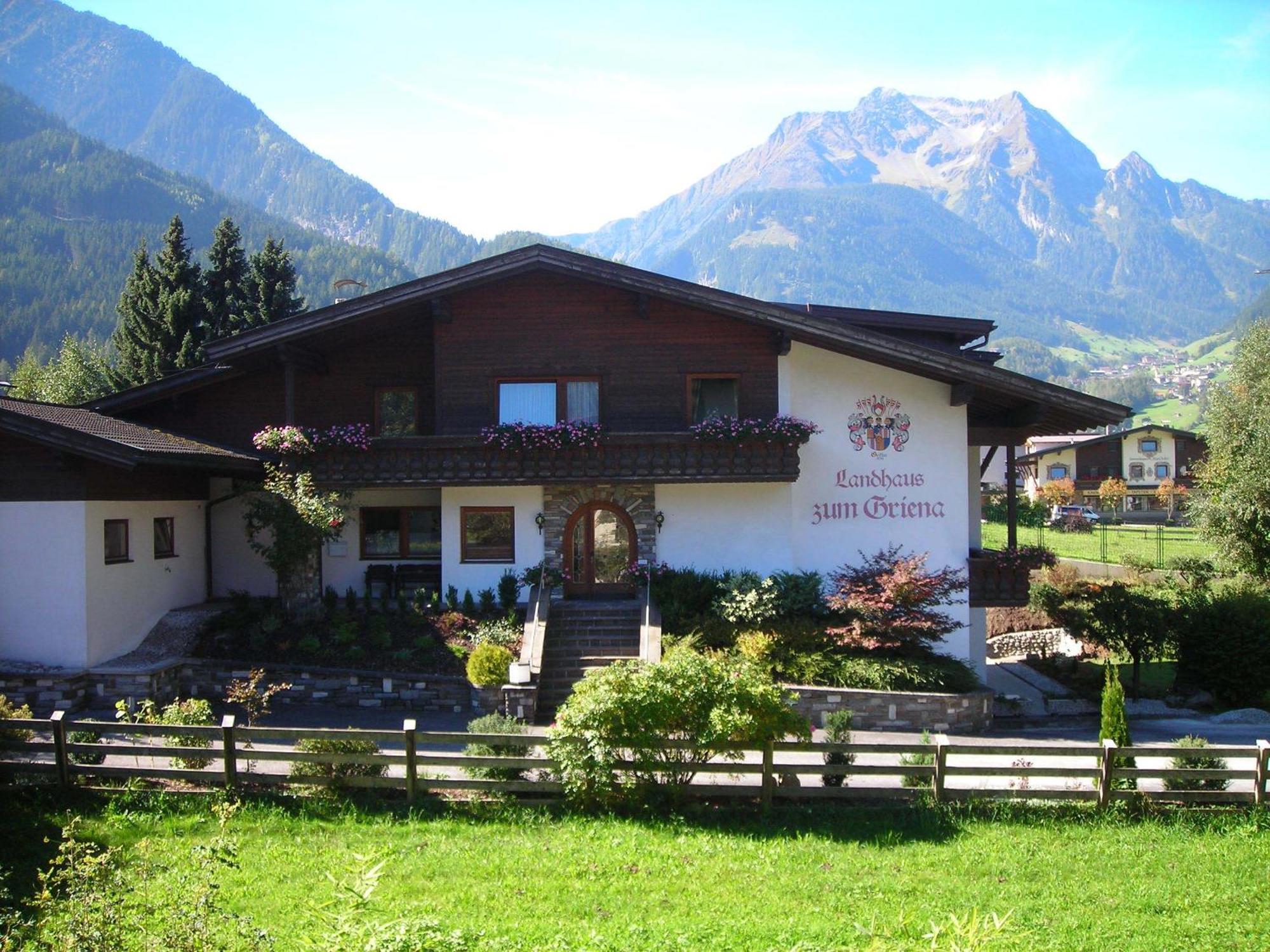 Landhaus Zum Griena Mayrhofen Exteriör bild
